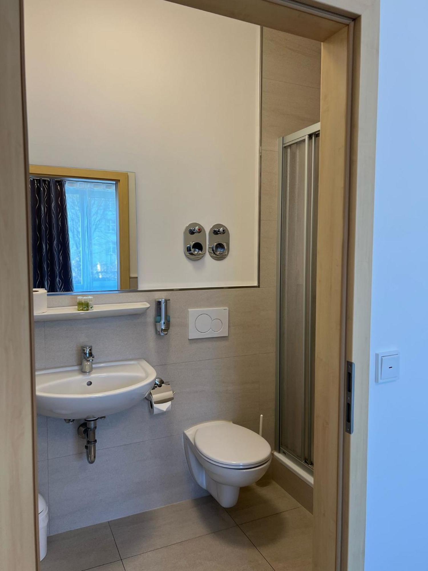 Avento Hotel Hannover Langenhagen  Extérieur photo